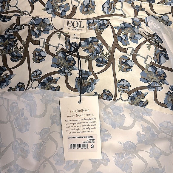 NWT - fresh out the 💼! Journey button, front shirt, printed! Vanilla poppy rein - Picture 13 of 17